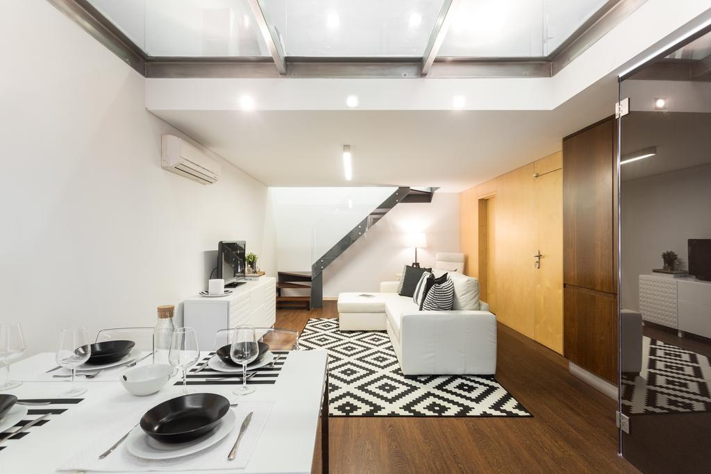 Aveiro Urban Loft Apartment Bagian luar foto